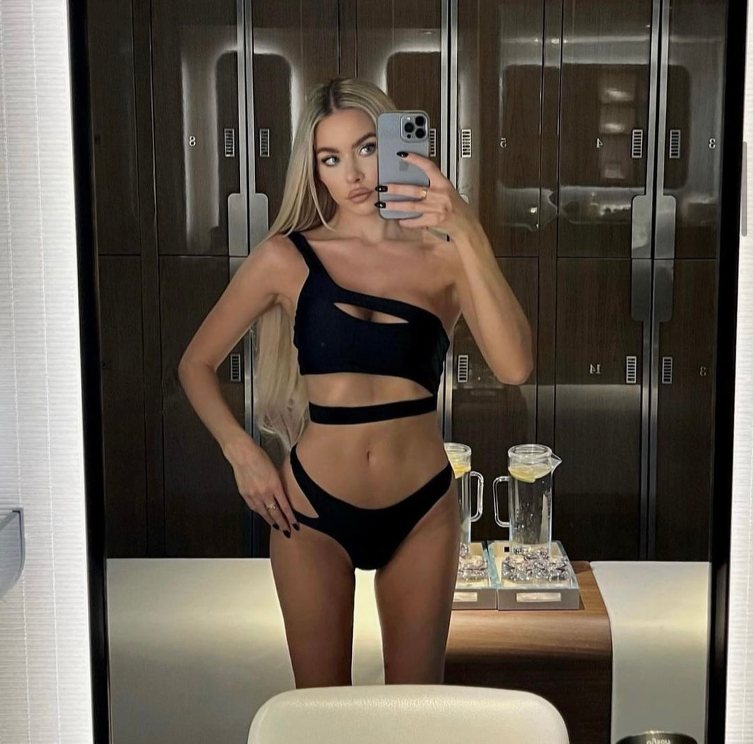 Kelsey Top in Noir